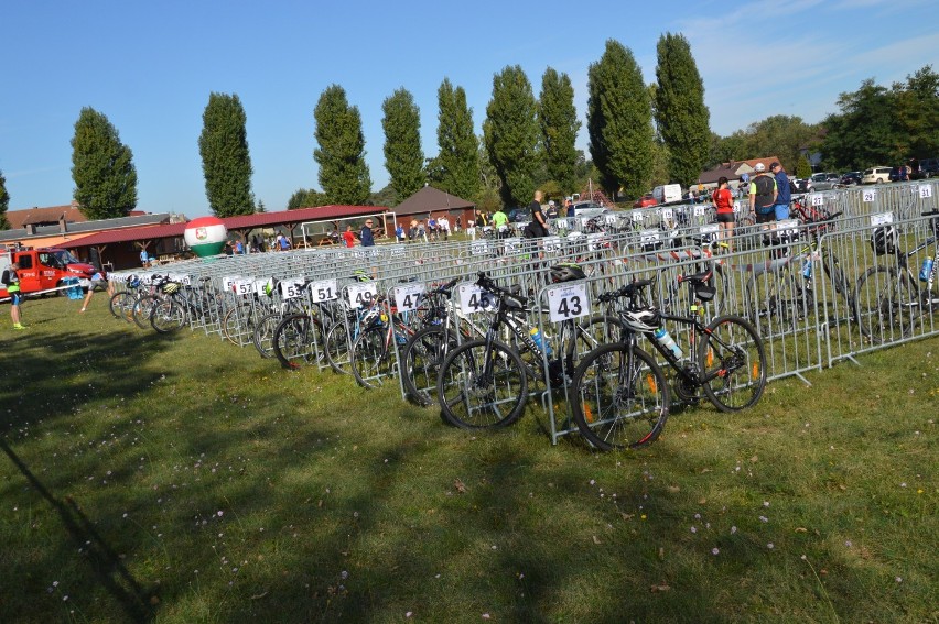 Duathlon Bojanowo 2020. Prawie setka zawodników mierzyła się dziś (20.09.2020) z trasą, pogodą oraz własnymi słabościami [ZDJĘCIA]