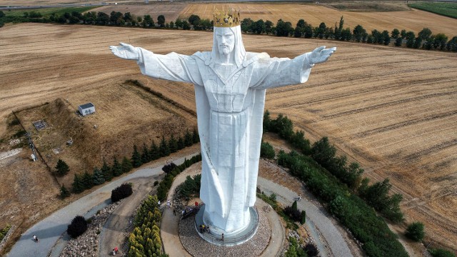 Budowa figury Chrystusa Króla w Świebodzinie zakończyła się w 2010 roku.