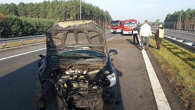 Do wypadku doszło około godz. 8.25 na trasie S3 na wysokości Trzebiszewa między Skwierzyną i Gorzowem Wlkp. Kobieta kierująca samochodem osobowym hyundai  zjechała na pobocze i uderzyła w barierkę ochronną. Na pomoc ruszyli medycy oraz strażacy zawodowi z Gorzowa Wllp. i Międzyrzecza oraz dwa zastępu ochotników z jednostki OSP w Skwierzynie i jeden z OSP w Deszcznie.