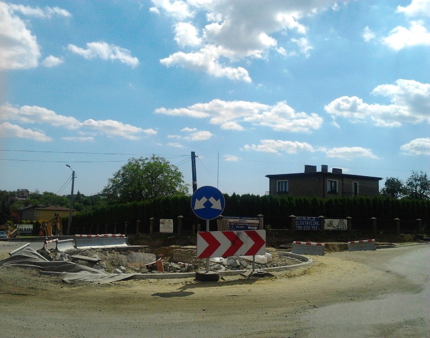 Budowa ronda w Morgach