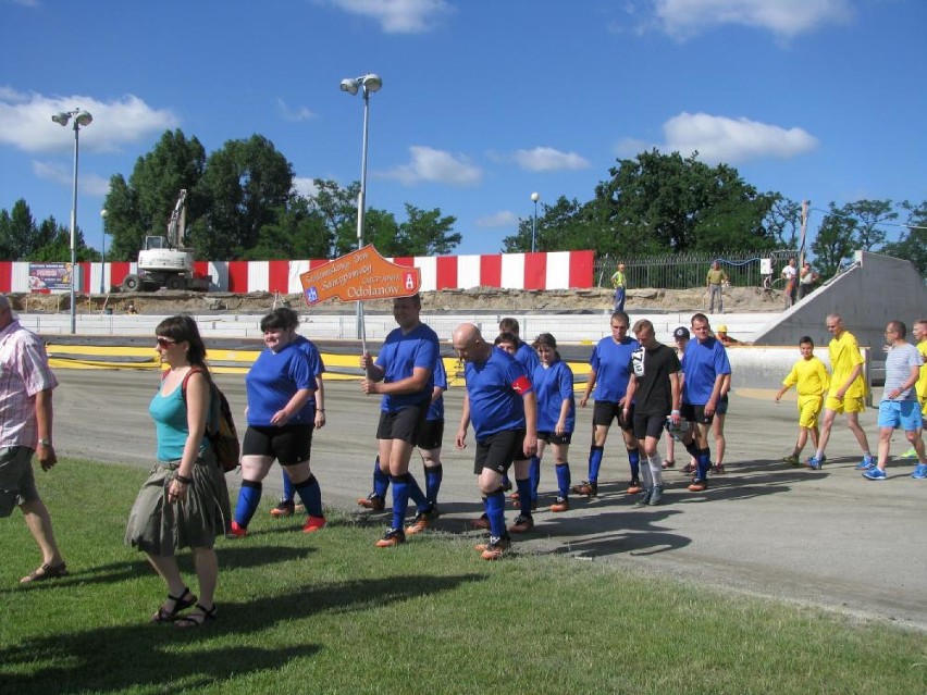 Ostrów: Turniej piłkarski osób niepełnosprawnych [FOTO]