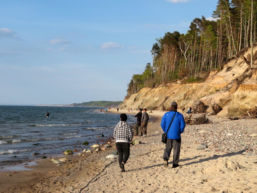 Piękna pogoda w regionie sprzyja rekreacji. Fotorelacja z wycieczki Ustka - Rowy