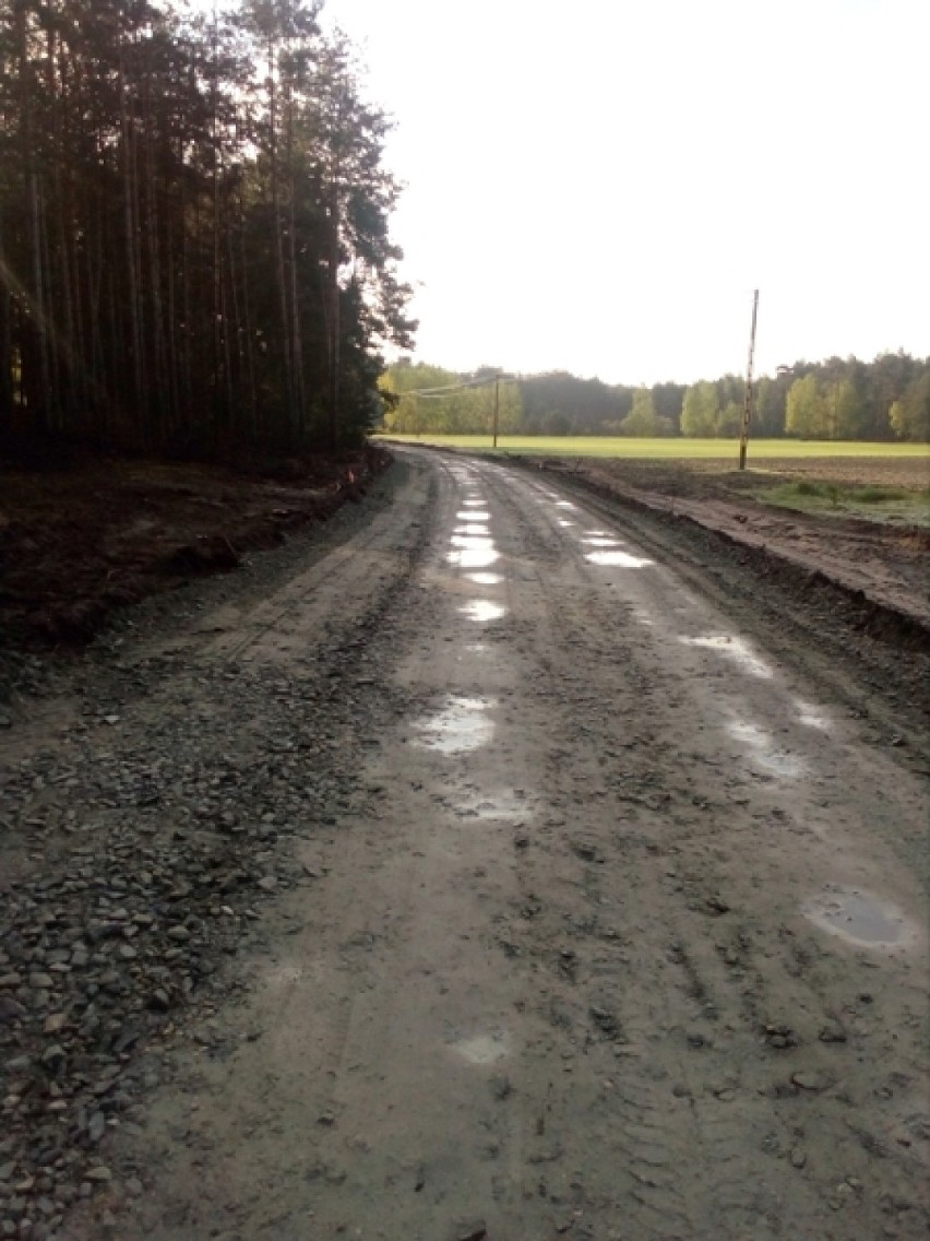Budowa drogi gminnej Białobłoty – Krzyżówka