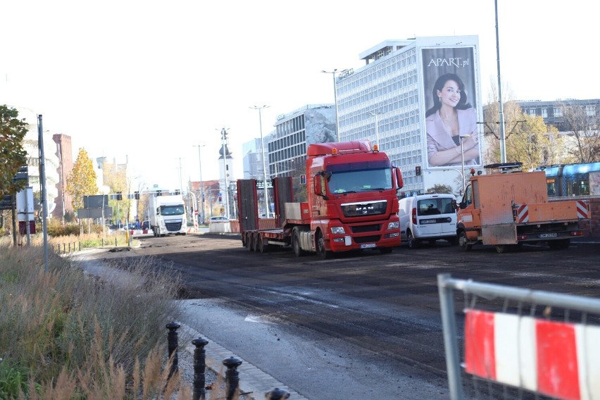 Wymiana nawierzchni na placu Dominikańskim we Wrocławiu