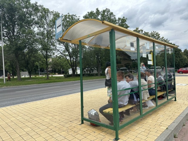 Przedsiębiorstwo Gospodarki Komunalnej i Mieszkaniowej w Sandomierzu Sp. z o.o. – Zakład Komunikacji Miejskiej informuje pasażerów o rozkładzie jazdy od 12 sierpnia do 15 sierpnia.