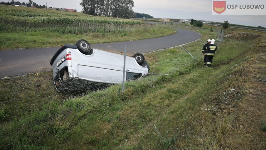 Wypadek na S5 w Pierzyskach. W aucie znajdowało się dwóch...