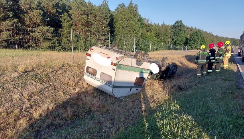 Do wypadku doszło na 74 kilometrze trasy S3 w kierunku...