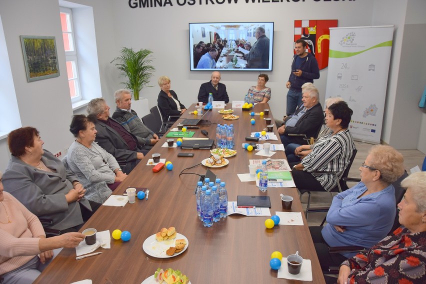 Seniorzy na warsztatach w Urzędzie Gminy Ostrów Wielkopolski