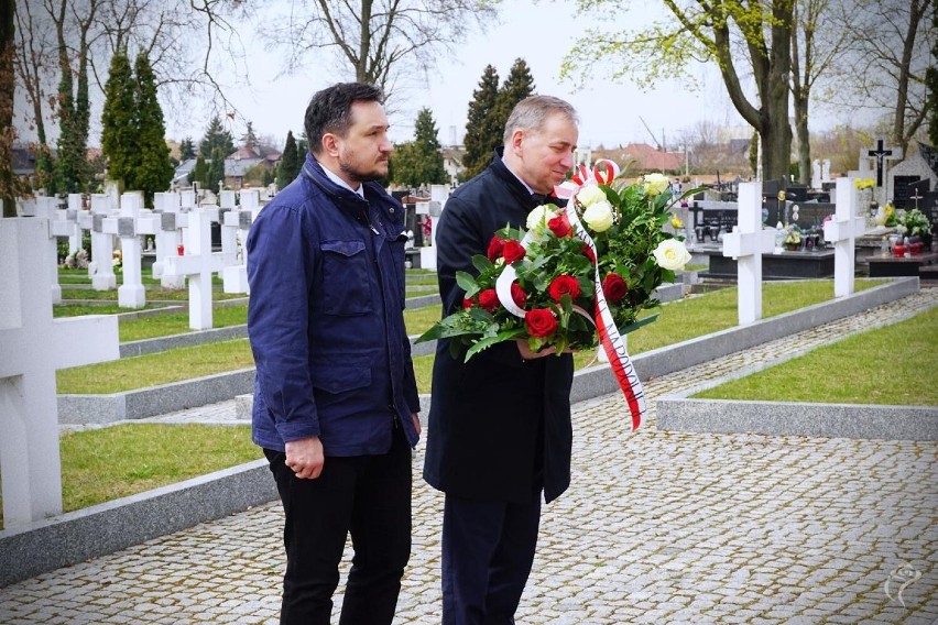 Władze Kutna upamiętniły poległych w czasie Zbrodni...