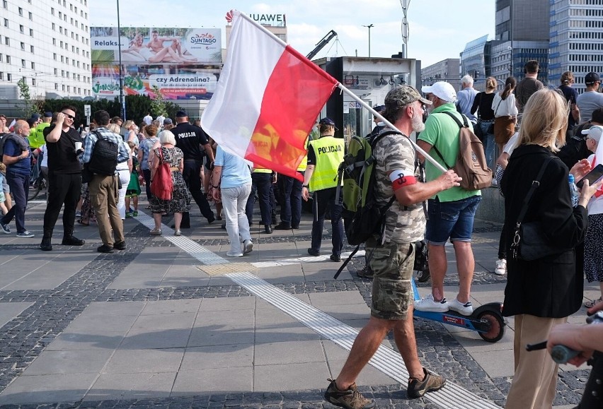 Godzina "W" jest kulminacyjnym momentem obchodów...