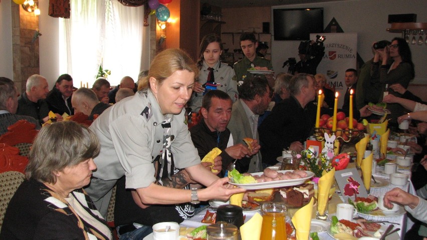 Śniadanie Wielkanocne w Domu Harcerza w Rumi | ZDJĘCIA