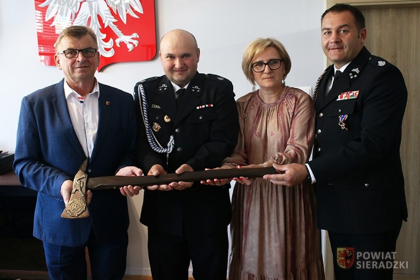 Bohater z Brąszewic. Strażak ochotnik uratował życie młodemu mężczyźnie[FOTO]