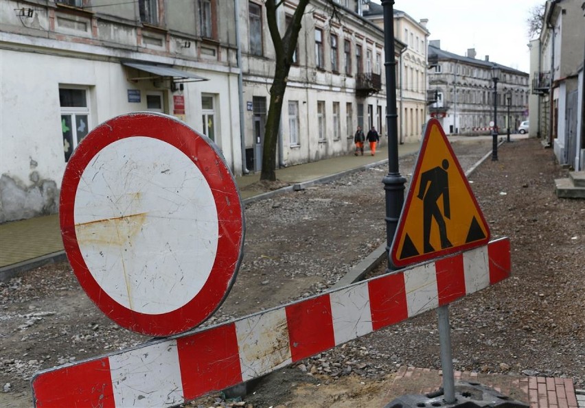 Istnieje szansa, że firma zajmująca się remontem ul....