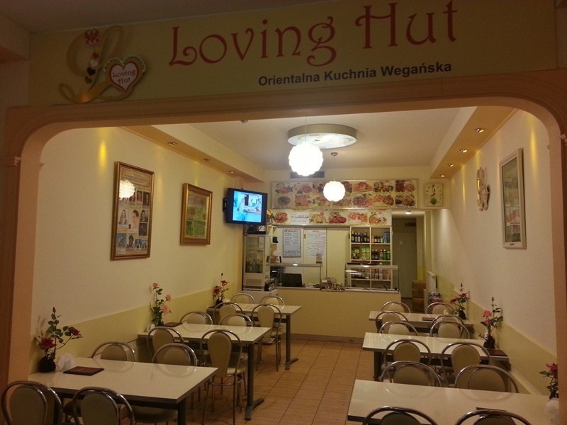 Loving Hut - Orientalna Kuchnia Wegańska 
Al. Jana Pawła II...