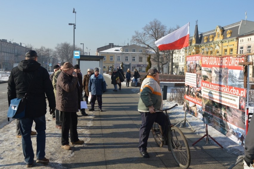 Rolnik z Iwokowa protestował na pl.Kościuszki