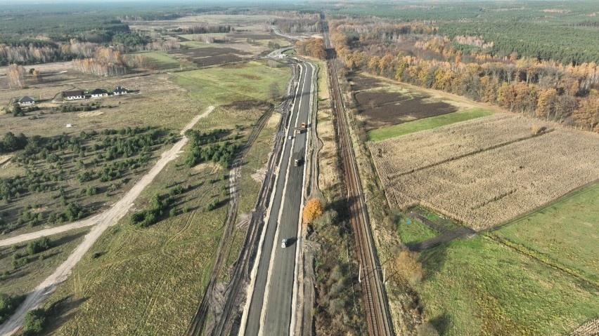 Koszt budowy nowego odcinka drogi to około 12 mln zł....