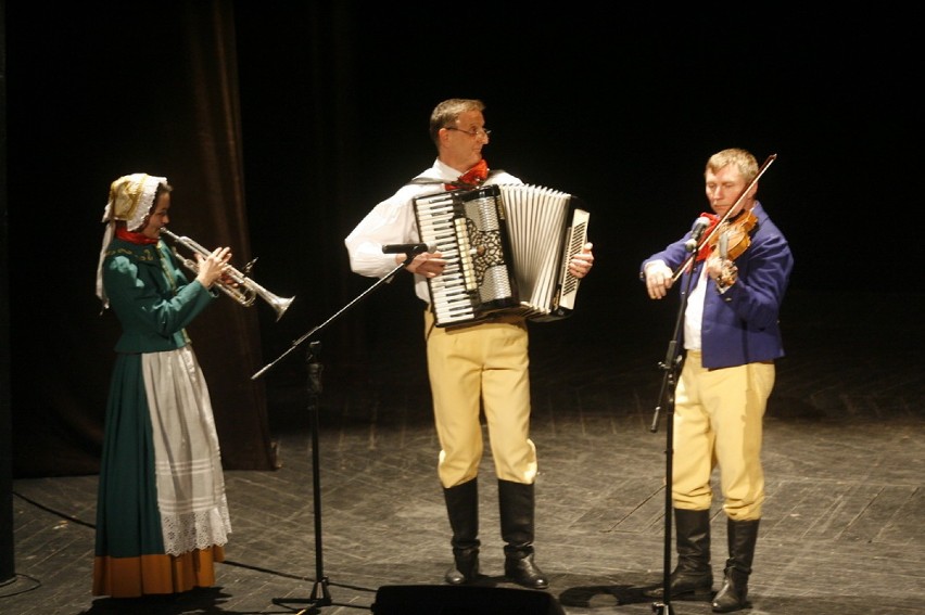  Koncert Zespołu Pieśni i Tańca "Legnica" (ZDJĘCIA)