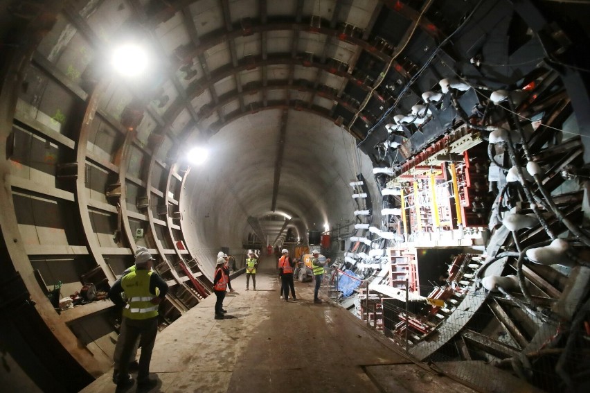 Jak wygląda tunel pod Świną? Zobacz nowe zdjęcia z budowy...
