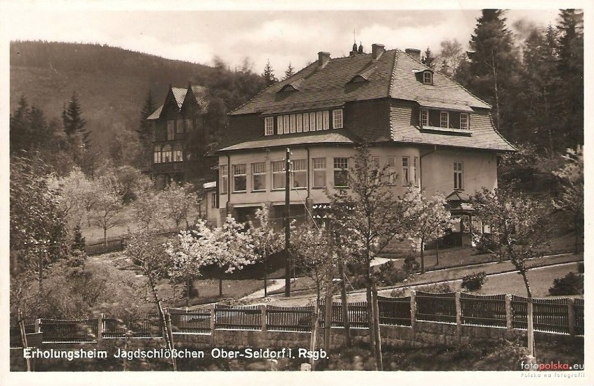 Tak wyglądał DPS w Sosnówce przed wojną. Znajdowało się tu sanatorium