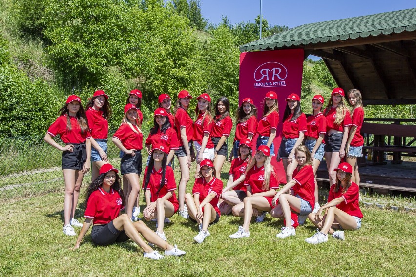 Miss Ziemi Łomżyńskiej 2021. Piknik integracyjny na fortach w Piątnicy [zdjęcia]