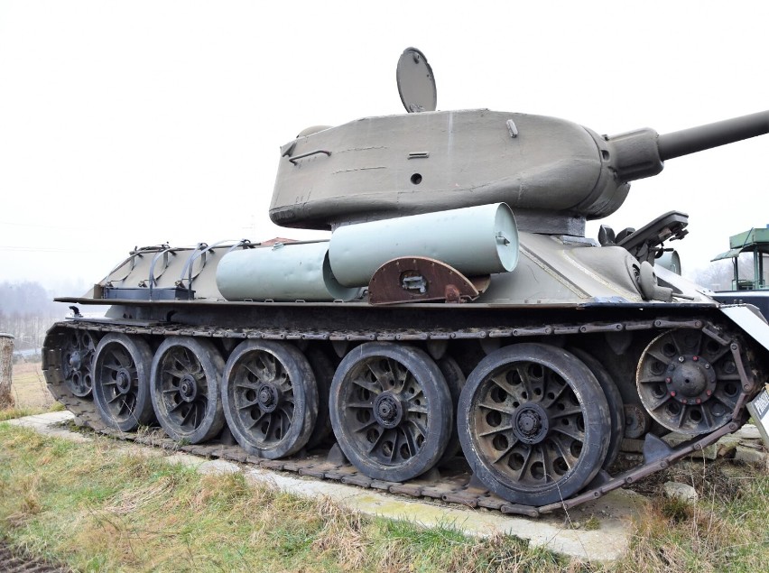 Tak prezentuje się czołg ze Sławna w Malechowie