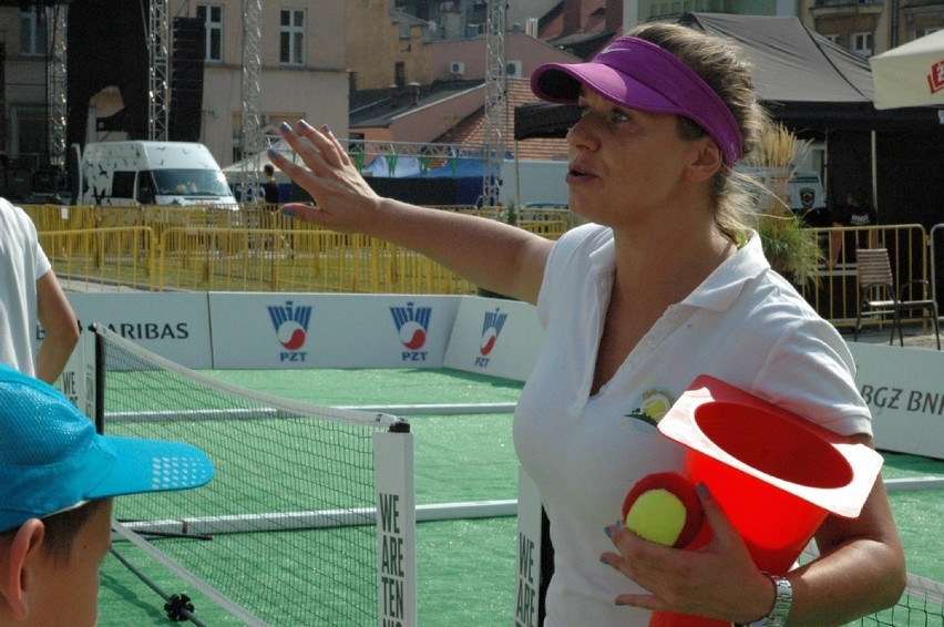Młodzi kaliszanie ćwiczyli grę w tenisa [FOTO]