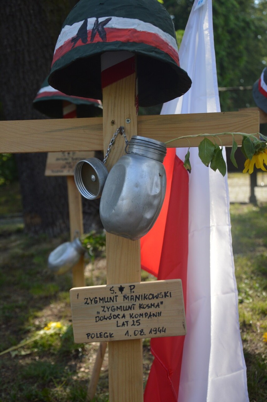 Mieszkańcy Bełchatowa uczcili 78. rocznicę wybuchu Powstania...