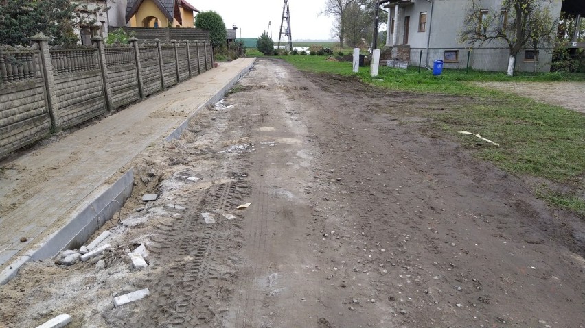 Trwa realizacja przebudowy ul. Orzechowej w Zielęcinie