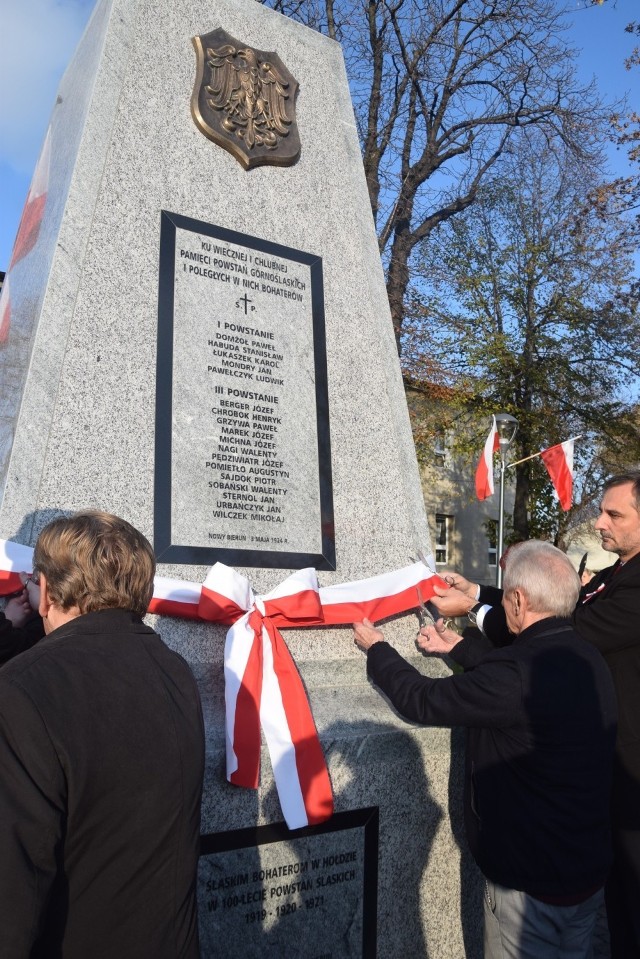 11 listopada 2019 r. Odsłonięcie nowego pomnika Powstańców Śląskich w Bieruniu Nowym