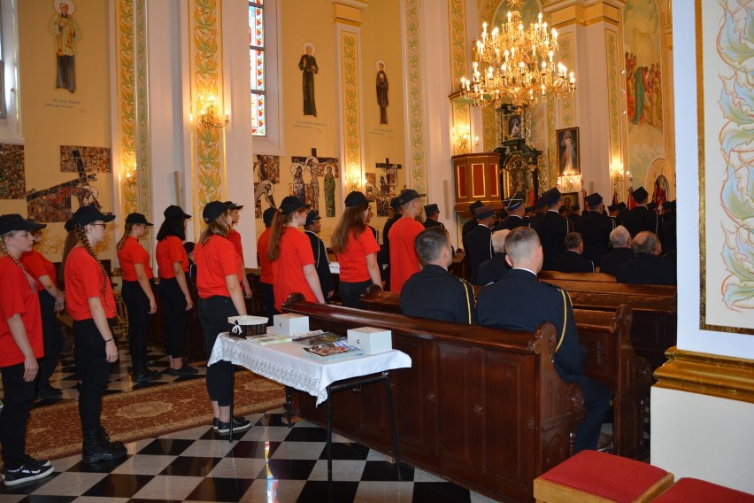 Święto strażaków z powiatu sanockiego w Niebieszczanach [ZDJĘCIA]