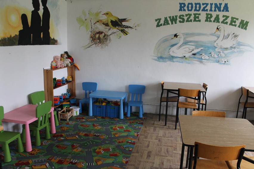 Zakład Karny w Jastrzębiu-Zdroju: Więźniowie mają nową salę do widzeń z dziećmi