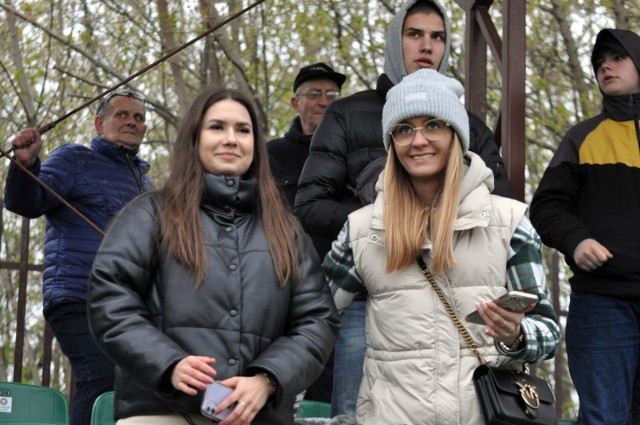 22.04.2022, Kraków: kibice na meczu Garbarnia - Olimpia Elbląg