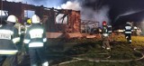 Pożar warsztatu stolarskiego w Będzieszynie k. Brzeska, spłonął warsztat oraz maszyny. Policja zatrzymała podpalacza. Zdjęcia