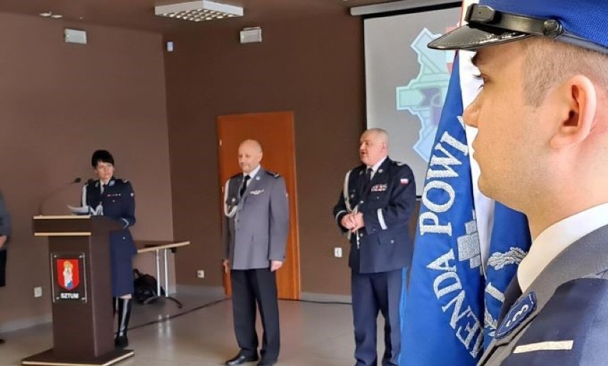 Komendant sztumskiej policji przeszedł na emeryturę. Jest już nowy szef!  ZDJĘCIA