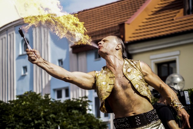 Flaga Gniewkowa pojawiła się na....Wielkim Murze Chińskim

Spod ekranu: "Jestem taka piękna" [recenzja filmu]

