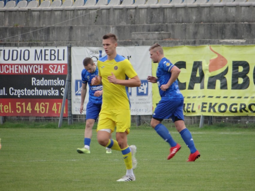 RKS Radomsko pewnie wygrał w IV lidze ze Stalą Niewiadów. ZDJĘCIA