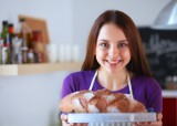 5 mitów na temat pieczywa – lepiej przestań w nie wierzyć. Czy chleb jest niezdrowy i pozbawiony wartości?