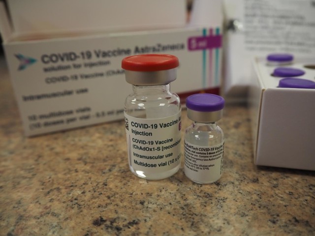 Dostawa szczepionek przeciwko koronawirusowi do Polski. W tym tygodniu do kraju trafi ponad milion dawek