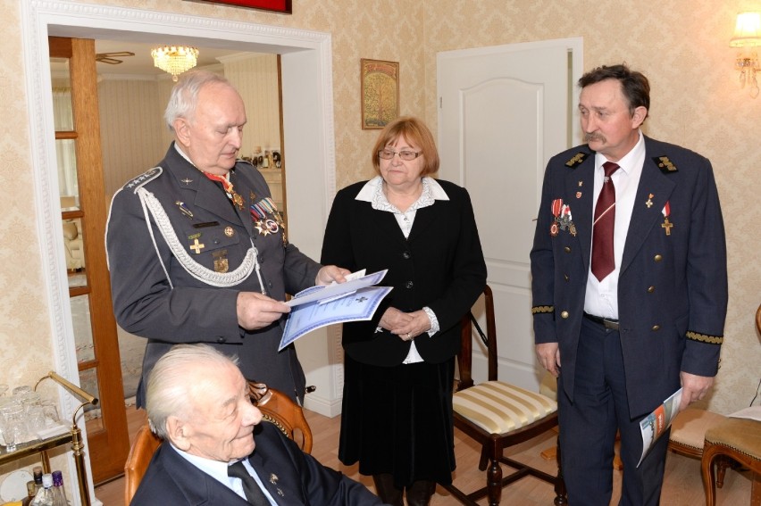 Edmunda Bodanka odznaczona Srebrnym Krzyżem Patriotycznym