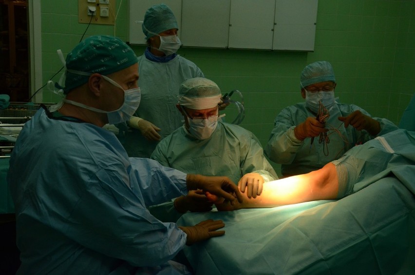 Dwie nowatorskie operacje w szpitalu w Sieradzu [ZDJĘCIA]