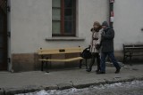 W Kazimierzu Dolnym zamontowano ławeczkę dla zakochanych (ZDJĘCIA)
