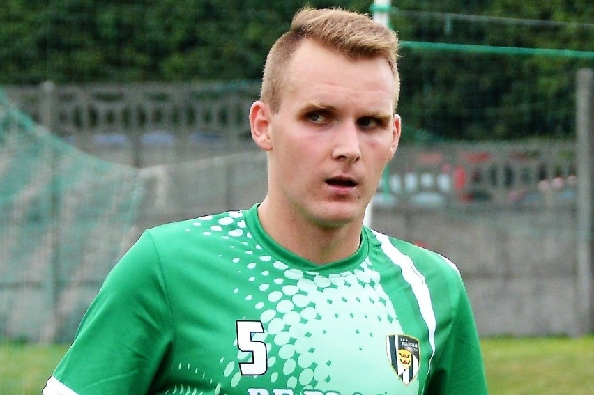 OBRONA: Dawid JĘDRUSIK (LKS Rajsko)