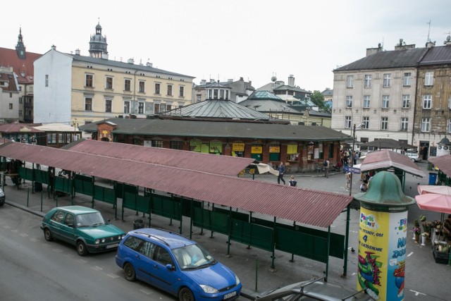 Zakończył się pierwszy etap konsultacji społecznych, dotyczących tego, jak ma wyglądać po przebudowie plac Nowy. Teraz powstanie kilka wariantów zagospodarowania tego reprezentacyjnego miejsca na krakowskim Kazimierzu.