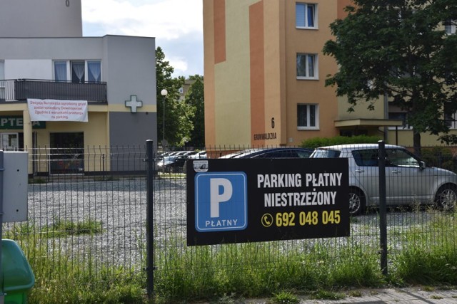 Parking przy ul. Grunwaldzkiej w Śremie nie jest już opłacalny?