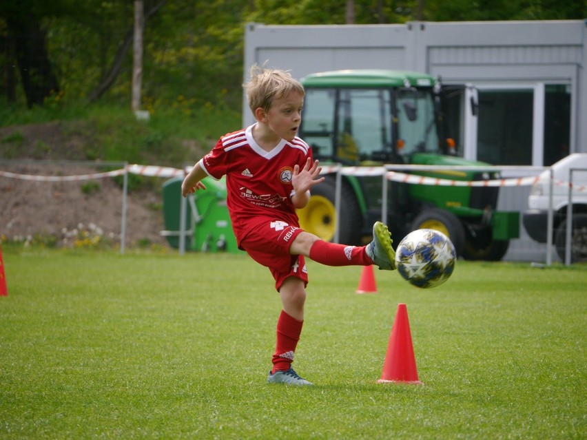 FC Wrocław Academy

WAŻNE! Do kolejnych zdjęć można przejść...