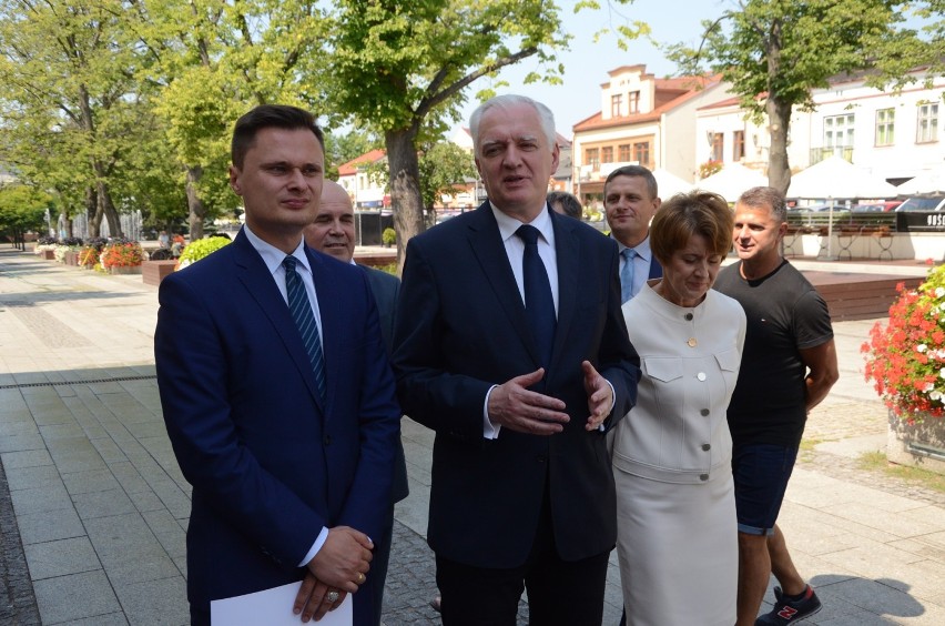 Wicepremier Jarosław Gowin mówił w Bełchatowie o przyszłości węgla i... farmie fotowoltaicznej na terenie elektrowni  [ZDJĘCIA, FILM]