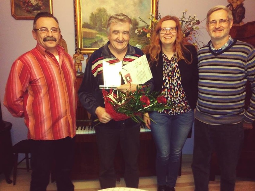 Z okazji 70- tych urodzin członkowie Zarządu  Rejonu Złotowskiego Ligi Obrony Kraju odwiedzili  Tadeusza Grzesiaka