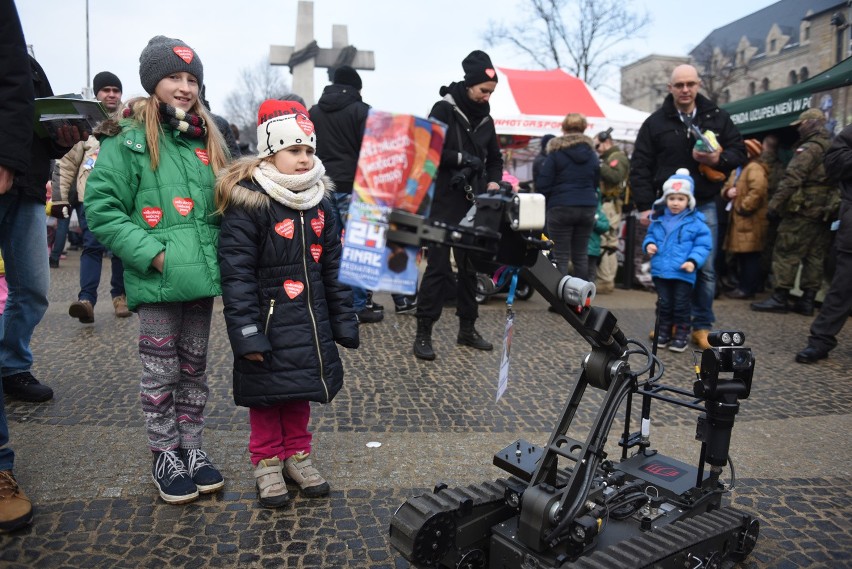 10.01.2016 poznan lg wosp wielka orkiestra swiatecznej...