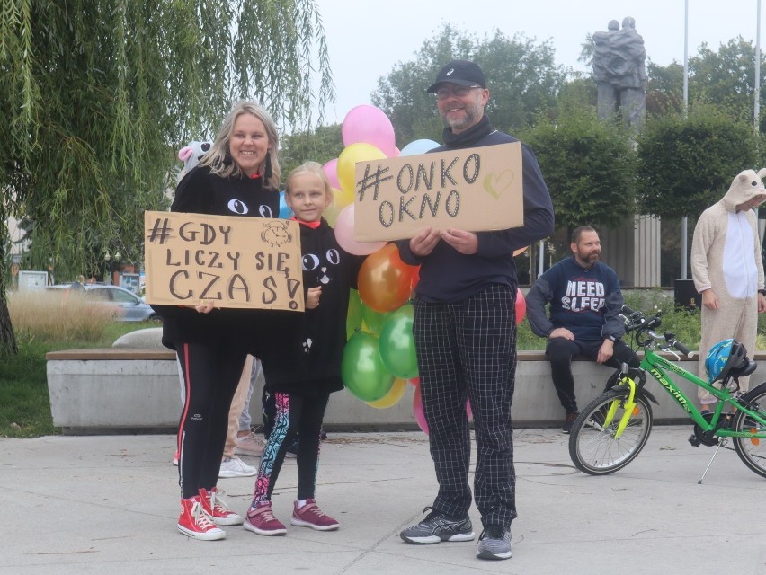 To był niecodzienny bieg! Świdniczanie wskoczyli w piżamy i pobiegli charytatywnie. Zobacz zdjęcia