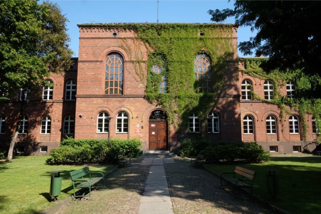 Liceum św. Marii Magdaleny jest jedną z poznańskich placówek, w której potwierdzono zakażenie koronawirusem.
